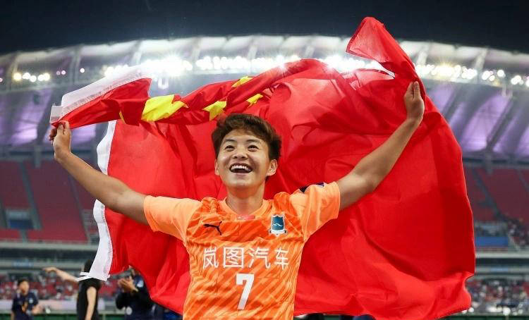 align, 女足成为继, 冠军的出色